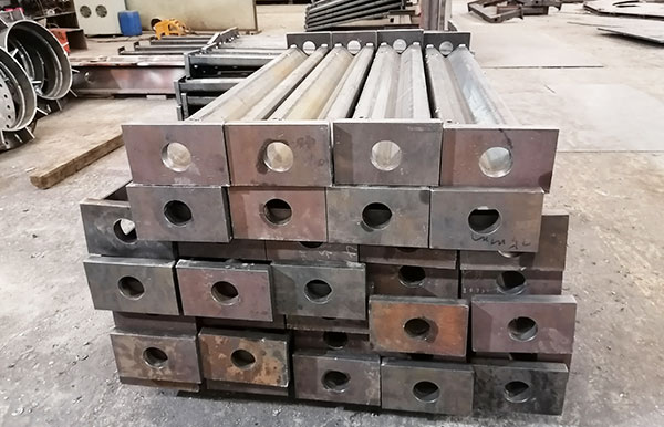 專業技術團隊，滿足定制需求